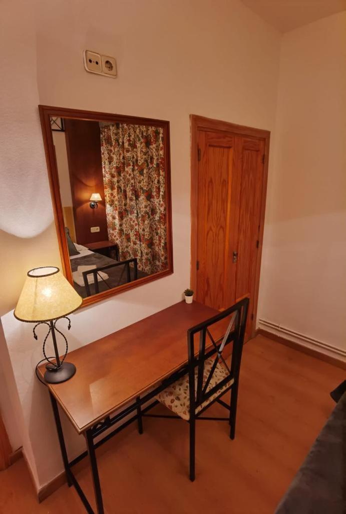 Poveda de la Sierra Hostal Rural Alto Tajo Poveda מראה חיצוני תמונה
