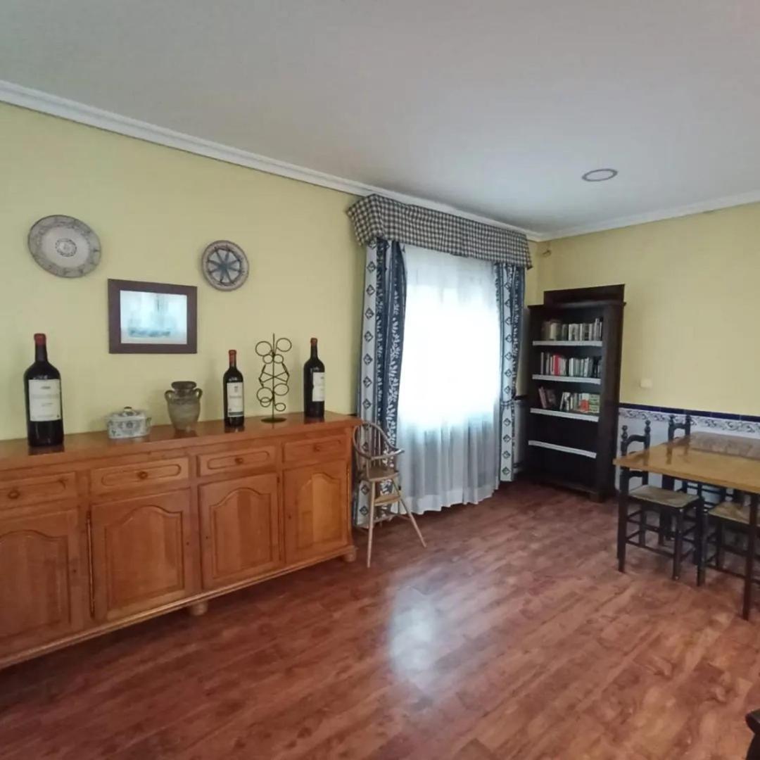 Poveda de la Sierra Hostal Rural Alto Tajo Poveda מראה חיצוני תמונה