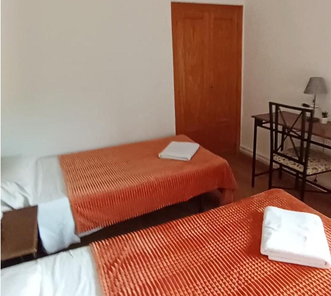 Poveda de la Sierra Hostal Rural Alto Tajo Poveda מראה חיצוני תמונה