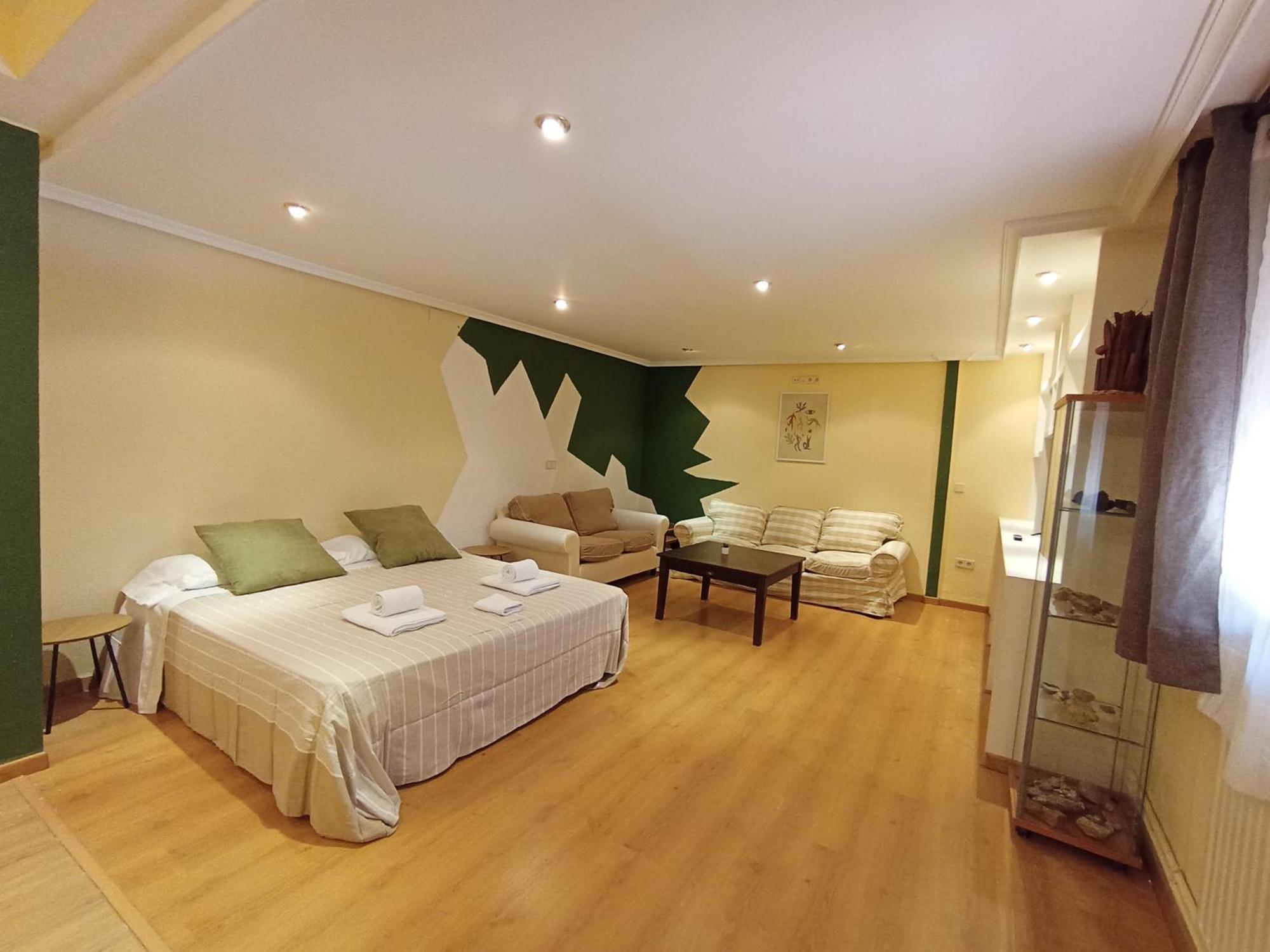 Poveda de la Sierra Hostal Rural Alto Tajo Poveda מראה חיצוני תמונה